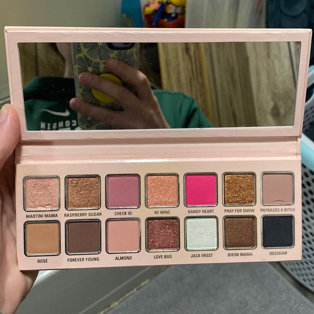 Kylie Cosmetics Eyeshadow Palette